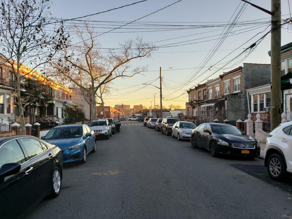 Brooklyn 3 Bedroom 1 Bathroom 8 Minutes To Subway 30 Minutes To Manhattan New York City Exterior photo